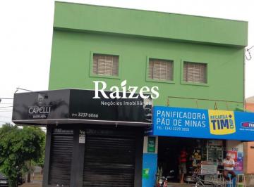Comercial · 250m² · 3 Quartos · 2 Vagas · EXCELENTE ESQUINA COMERCIAL NO JARAGUÁ