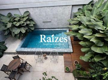 Casa · 327m² · 4 Quartos · 2 Vagas · Casa sobrado, alto padrão, com 327 m2, Luxo, Tecnologia e Autossuficiência, bairro Lidice Uberlândia