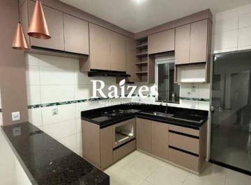 Casa · 50m² · 2 Quartos · 1 Vaga · Casa À Venda com 2 Quartos no Bairro Bem Viver Novo Mundo em Uberlândia