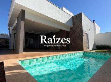 Casa · 260m² · 3 Quartos · 2 Vagas · Casa térrea em condomínio Alphaville 1 com 3 suítes