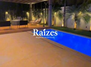 Casa · 300m² · 4 Quartos · 2 Vagas · Casa no Condomínio Terras Altas com 4 suítes e lazer completo