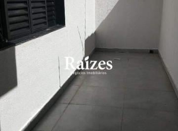 Casa · 250m² · 3 Quartos · 4 Vagas · Sobrado moderno e espaçoso com 3 quartos sendo 1 suíte