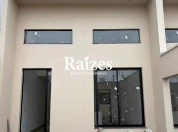Casa · 75m² · 3 Quartos · 2 Vagas · Casa residencial à venda no Bairro Santa Luzia com 3 quartos sendo 1 suíte, 2 vagas