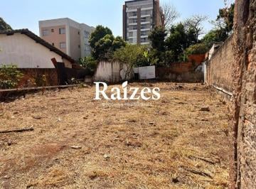 Terreno · 360m² · Terreno residencial de 360 m² no Bairro Santa Mônica em Uberlândia