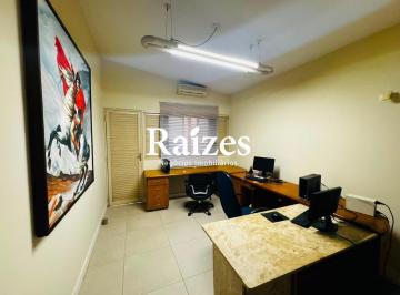 Casa · 340m² · 8 Quartos · 4 Vagas · Imóvel Comercial de Alto Padrão no bairro Cazeca com 340m², Arquitetura Romana, 5 Vagas e Estrutura