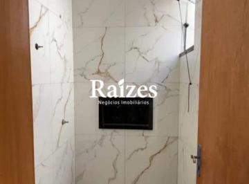 Casa · 75m² · 3 Quartos · 2 Vagas · Casa residencial no Bairro Laranjeiras com 3 quartos, 1 suíte, 2 vagas