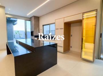 Casa · 236m² · 4 Quartos · 3 Vagas · Excelente casa nova em condomínio fechado com 4 suítes e escritório