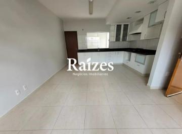 Casa · 150m² · 2 Quartos · 2 Vagas · Apartamento/Sobrado no Lídice: Conforto e Estratégia no Coração de Uberlândia