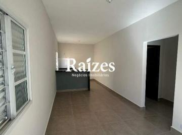 Casa · 50m² · 2 Quartos · 1 Vaga · Casa com 2 quartos à 500 metros Terminal Santa Luzia