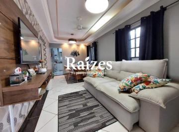 Casa · 220m² · 3 Quartos · 2 Vagas · Casa à venda no Bairro Planalto, Uberlândia - 220m² internas + 250m² externas