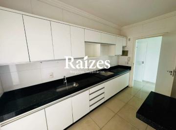 Apartamento · 93m² · 3 Quartos · 2 Vagas · Aluguel de Apto 3 Quartos com 2 Vagas no Bairro Brasil, Uberlândia