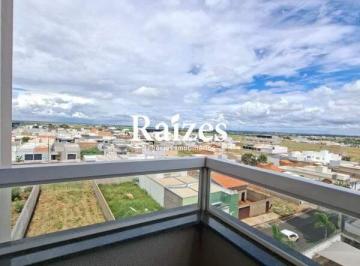 Apartamento · 52m² · 2 Quartos · 1 Vaga · Apartamento com 2 quartos sendo 1 suíte, varanda e elevador no Bairro Laranjeiras