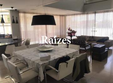 Casa · 370m² · 4 Quartos · 2 Vagas · Casa Sobrado 4 Quartos sendo 2 Suítes com Varanda Gourmet e Segurança 24h
