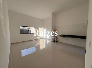Casa · 64m² · 2 Quartos · Casa com 2/4 sendo 1 suíte no Shopping Park
