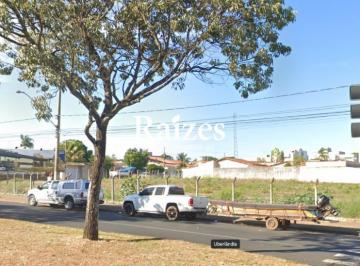 Terreno · 3600m² · Area de 3.600 m² em Santa Mônica, Uberlândia Uso Residencial/Comercial