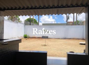 Casa · 168m² · 3 Quartos · 1 Vaga · Casa Residencial à venda em Uberlândia no Jardim Brasília com 3 Quartos, 1 Suíte e 168 m²
