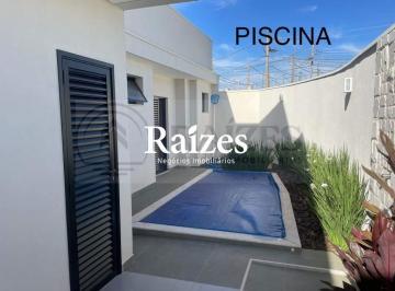 Casa · 258m² · 3 Quartos · 2 Vagas · Casa Alto Padrão para Venda em Uberlândia / MG no bairro Grand Ville