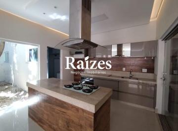 Casa · 290m² · 3 Quartos · 4 Vagas · Casa para alugar de Alto Padrão com Lazer Tecnológico e Design Moderno em Uberlândia MG