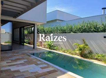 Casa · 232m² · 3 Quartos · 2 Vagas · Casa em Condomínio Fechado no Granja Marileusa com 3 Suítes e Varanda Gourmet