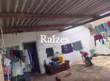 Casa · 55m² · 2 Quartos · 2 Vagas · Casa de 2/4 no bairro Mansour