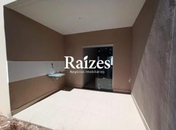 Casa · 70m² · 2 Quartos · 1 Vaga · Casa à venda no Jardim Europa em Uberlândia com 2 quartos, 1 suíte, 70 m² e Próxima à UBSF