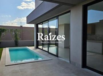Casa · 314m² · 3 Quartos · 4 Vagas · Sobrado de Alto Padrão no Condomínio Tamboré com 3 suítes e escritório no Tamboré