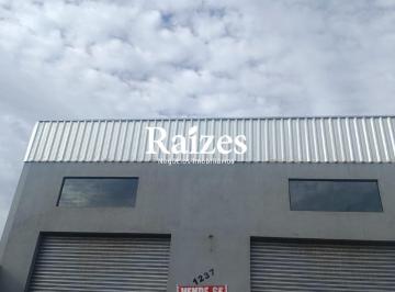 Comercial · 300m² · Galpão Comercial/Industrial à venda no Jardim Holanda em Uberlândia