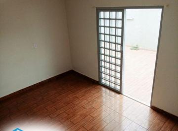 Casa de 3 quartos, Valparaíso de Goiás · Casa contemporânea - 3 quartos - Quintal coberto