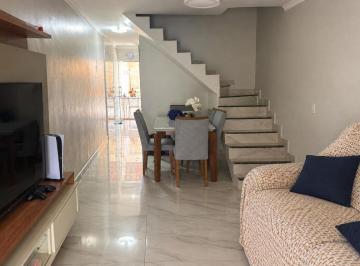 Casa de 2 quartos, Rio de Janeiro · Casa duplex 2 quartos em cosmos, campo grande RJ