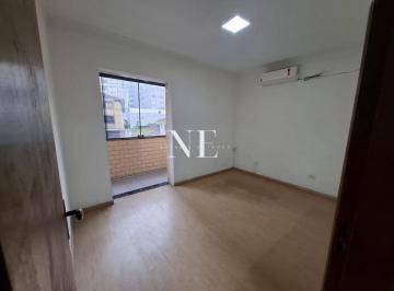 Apartamento de 2 quartos, São Vicente · Apartamento amplo e bem localizado no Centro de São Vicente!