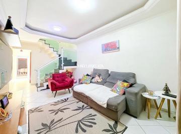 Casa · 140m² · 3 Quartos · Sobrado à venda no Parque Boturussu.