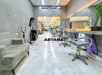 afb712f4ecc9a1b03ce7d298e18b28196732a231 · CASA SOBRADO COMERCIAL 360 M2 - 05 QUARTOS - 01 SUITE - 06 VAGAS