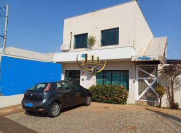 Comercial · 186m² · 3 Vagas · Salão Comercial à Venda em Americana-SP na Vila Nossa Senhora de Fátima com 4 Banheiros, 3 Vagas de