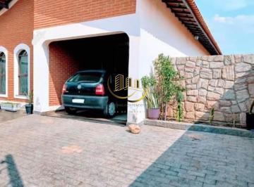 Casa · 300m² · 4 Quartos · 3 Vagas · Imperdível oportunidade: Casa à venda na Vila Bertini, Americana-SP! 4 quartos, 1 suíte, 2 salas, 3