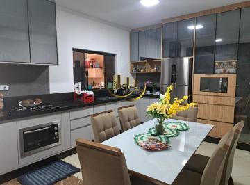 Casa · 150m² · 3 Quartos · 2 Vagas · Imperdível residência de 3 quartos no Parque Residencial Jaguari, Americana-SP: 150m², suíte, 3 sala