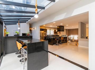 Casa · 390m² · 4 Quartos · 4 Vagas · Casa à venda - em Butiatuvinha
