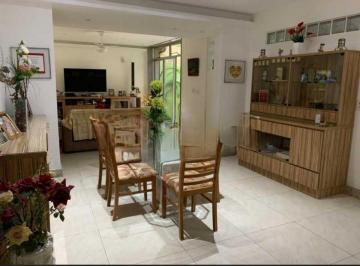 Apartamento de 4 quartos, Rio de Janeiro · Apartamento à venda em Copacabana, Rio de Janeiro 4 quartos 255m²