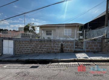 Comercial · 142m² · 2 Quartos · 1 Vaga · Casa à venda no Centro de Vinhedo com jardim, quintal e gramado
