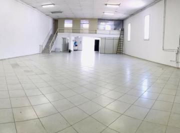 Comercial · 700m² · 15 Vagas · Prédio comercial de 700m² com acesso a carreta, próximo a estação Jabaquara