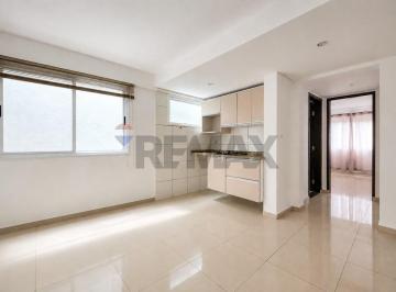 Apartamento · 40m² · 1 Quarto · 1 Vaga · Apartamento Locação na Eduardo Sprada, Campo Comprido, Curitiba