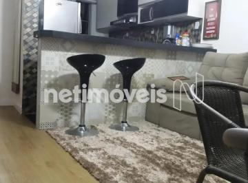 Sala · Apartamento 2 quartos, com lazer, portaria 24h e vaga demarcada