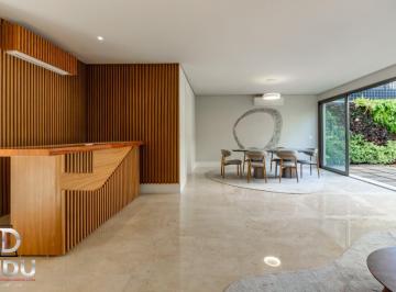 Casa · 523m² · 3 Quartos · 4 Vagas · Casa no condomínio elisa 565 para locação com 3 quartos, sendo 3 suítes, 523m²