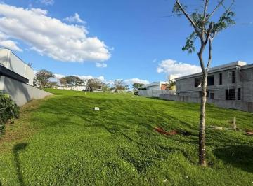 Terreno · 526m² · Terreno à venda em Maringá, Jardins de Monet Residence, com 526 m²