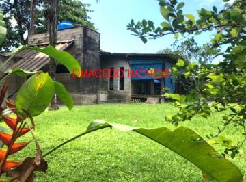 Casa · 226m² · 4 Quartos · 3 Vagas · Casa para venda em Praia Da Lagoinha de 226.00m² com 4 Quartos, 2 Suites e 3 Garagens