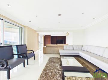 v4562a.jpg · Apartamento para venda mobiliado e decorado de 260 metros com 3 suítes e 4 vagas de garagem, no edif