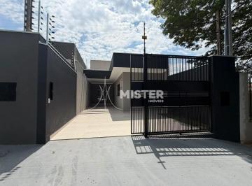 Casa · 150m² · 3 Quartos · 3 Vagas · CASA COM 3 QUARTOS NO JARDIM LIBERDADE EM MARINGÁ - PR