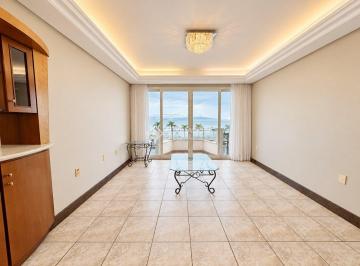 Apartamento · 130m² · 3 Quartos · 1 Vaga · Apartamento para alugar de 3 dormitórios na Beira Mar Norte, em Florianópolis.