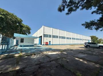 Comercial , Guarulhos · Excelente Galpão 7.974 m2 Guarulhos próximo a Rod.Dutra com renda de alugueis