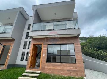 Casa · 139m² · 3 Quartos · 2 Vagas · Luxuosa Casa no Golfe