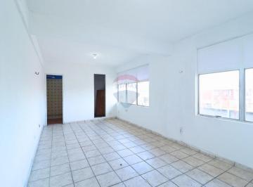 Comercial · 900m² · 12 Quartos · 9 Vagas · Vende-se Prédio Comercial no Centro do Alecrim av. 6 com 980m² – Invista Já!